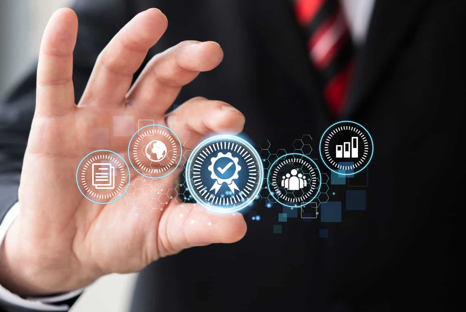 Qu'est-ce qu'une solution CRM ? Guide complet sur le CRM